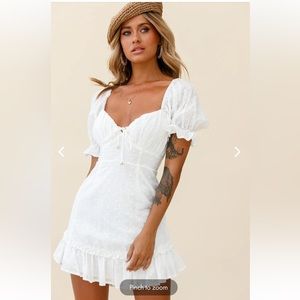 NWT Selfie Leslie Hayden Puff Sleeve Eyelet Embroidery Dress